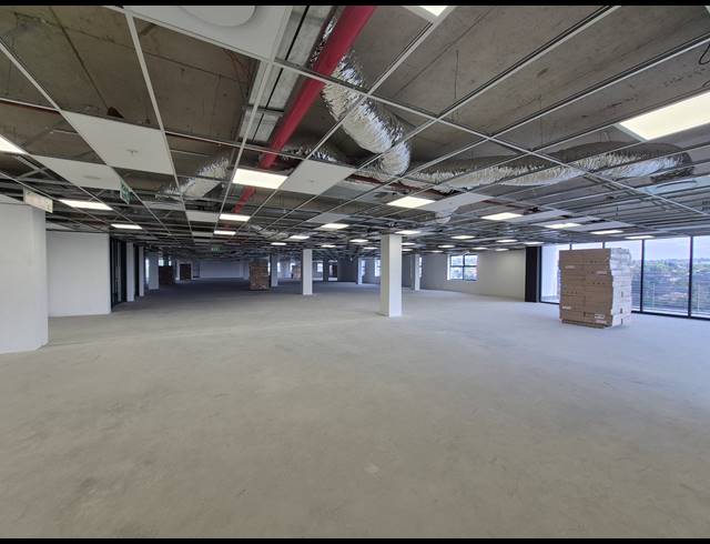 1,387M² OFFICE TO LET IN GLENADRIENNE